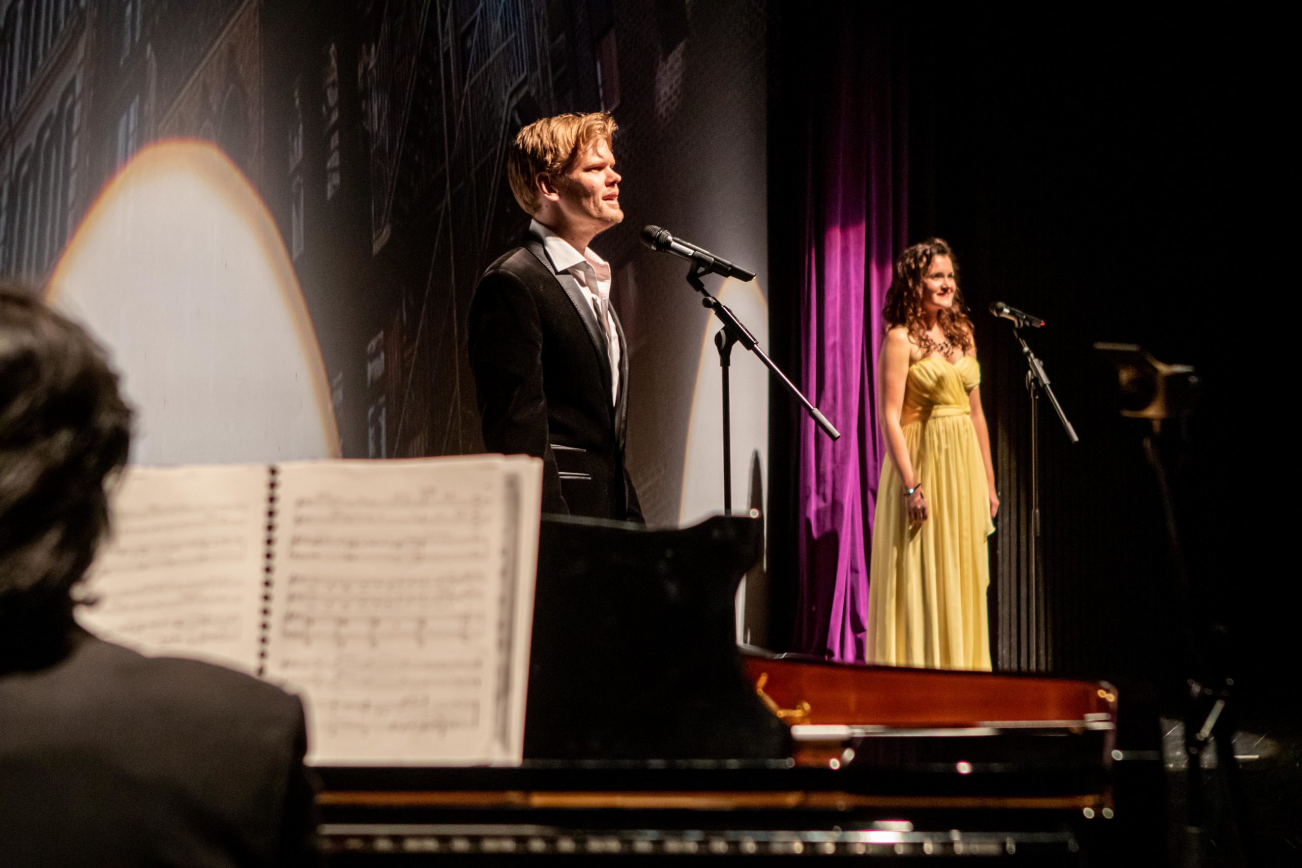 Pascal Herington und Kathrin Filip singen "Tonight" aus der Westsidestory, Foto: Oliver Berg